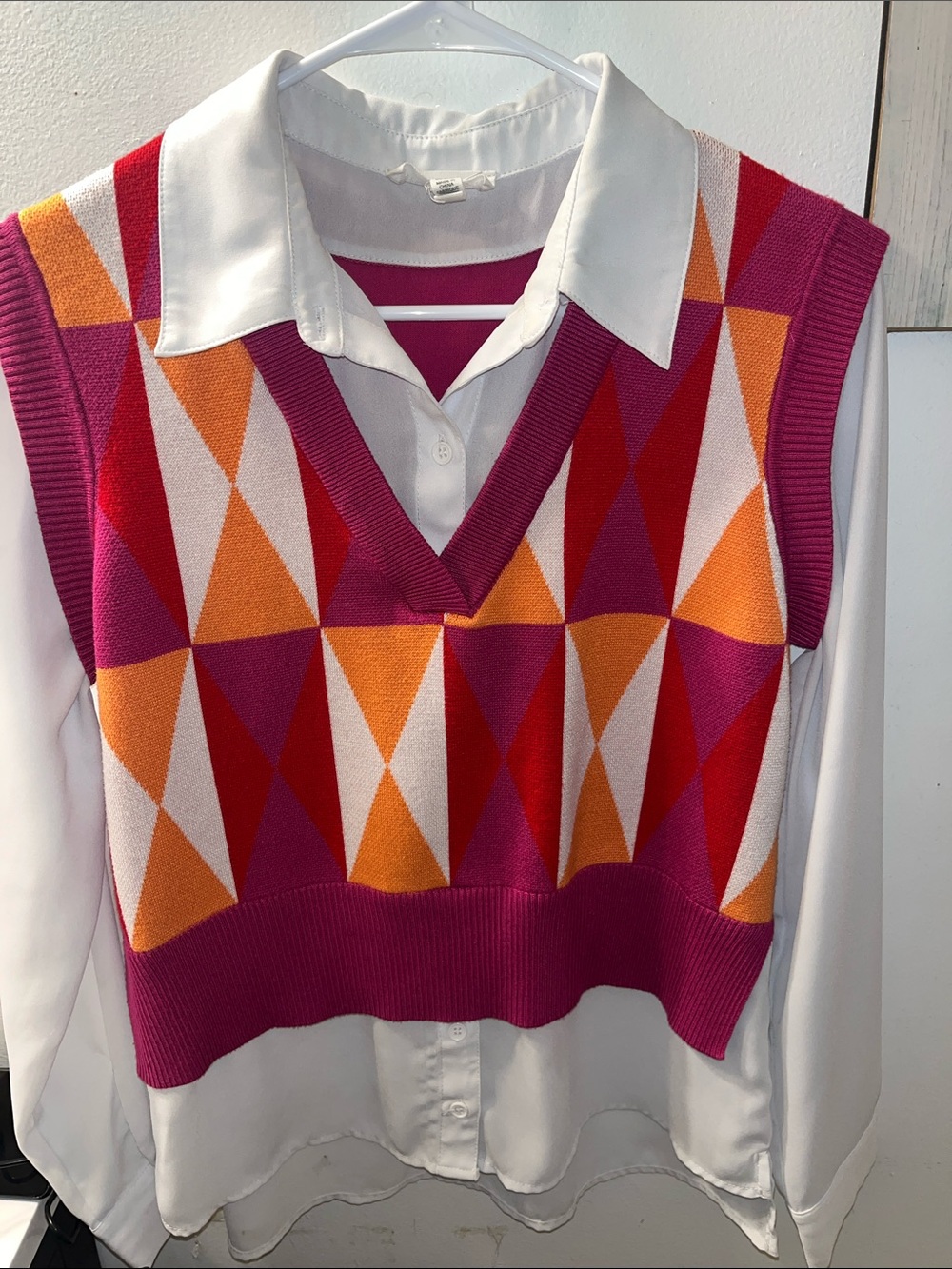 Cropped Argyle Knit Vest in Fuchsia, Orange & Red